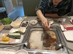 -海底捞火锅(公益西桥店)