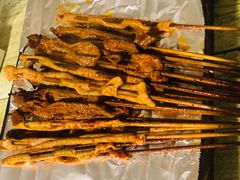 -峨眉一绝姐妹烧烤(峨眉花园店)