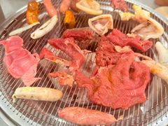 -啊美丽炭火烤肉(滑翔一店)