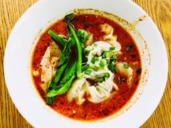 星光麻辣抄手-村外有星光小食铺(长嘉汇店)
