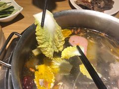 酸萝卜鸭架汤-守柴炉烤鸭(科华中路王府井店)