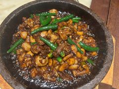 酱爆石锅蛙-绿茶餐厅(财富购物中心店)