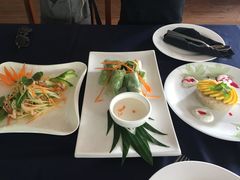 -Neary Khmer Restaurant