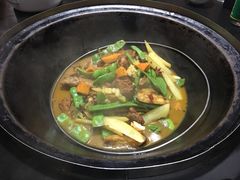 -缘福乡村铁锅炖民宿(八达岭店)