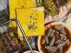 -绿地三只羊羊肉串(万科店)