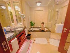 -广州富力丽思卡尔顿酒店