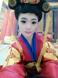 -盘子女人坊生日照·摄影馆(华强店)
