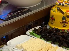-前门·鲜肉火锅(长风店)