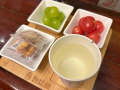 -升艾堂·经络·艾灸·气血(成山路店)