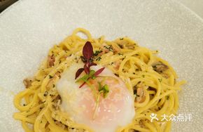 Hot Spring Creamy Bacon Pasta
