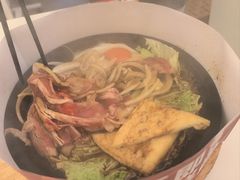 铁板牛肉寿喜烧饭-牛邸·烧肉饭(来福士店)