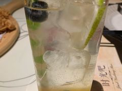-华阳时光吧餐厅(华阳广场国际大饭店)
