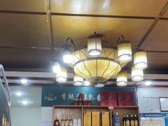 -湖南人家湘菜馆(镇江路店)