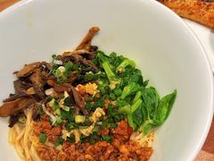 -一坐一忘云南菜(三里屯店)