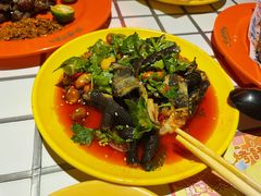 酸辣无骨乌鸡爪-碌碌发·东南亚风味烧烤档(体育西店)