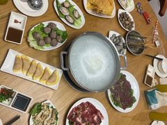 -吉友粥底火锅(方斜路店)