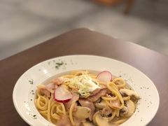 奶油意面-洛蒂·咖啡与轻食