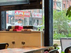 -本粥&拌饭cafe(欧亚新生活店)