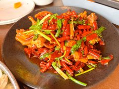 -曼听小寨海鲜烧烤·大连辣炒大王(盖州街店)