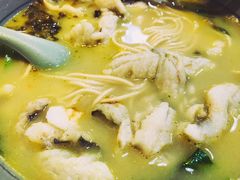 -明呈黄鱼面馆(斜土路店)