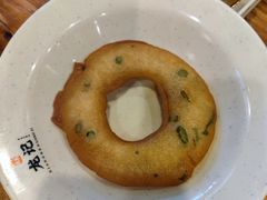 葱油粑粑-湘人龙记老长沙米粉(鸟巢店)