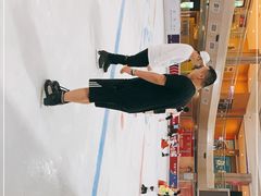 -奥山冰场(奥山世纪城店)