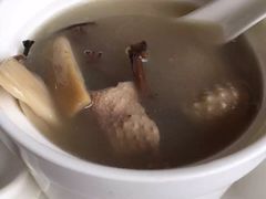 -椿记烧鹅(叠彩店)