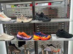 -SALOMON萨洛蒙(北京王府中环店)