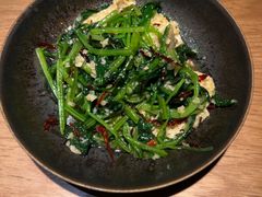 -纳鲁孜·新疆特色餐厅(上海悦荟广场店)