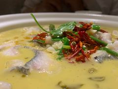 -小菜园新徽菜(镇江丹阳吾悦店)