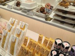 -好利来(上海长宁龙之梦店)