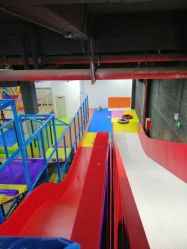 -蹦贝运动中心·蹦床·攀岩·闯关(龙岗店)