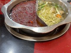 -储奇门鳝鱼火锅(总店)