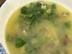 -刘姐啤酒鱼民族演艺餐厅(西街总店)