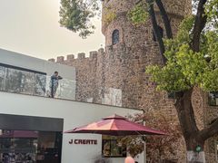 -J Create城市露营咖啡·简餐·宠物(上海动物园店)