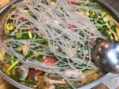 牛肉八带鱼饼土豪锅-京玉菲饭店(李村店)