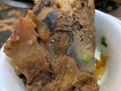 -牛一煲美食(江高店)