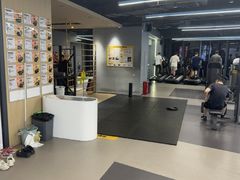 -超鹿运动(五四路恒力城店)