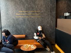 -瑞幸咖啡(大连罗斯福广场一层店)