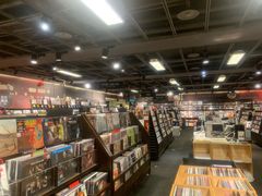 -诚品(信义店)