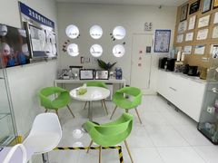 -岳辰齿科(浦东长泰店)