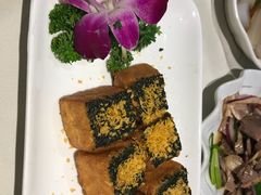 黑金莲豆腐-莲餐厅·湖北菜·藕汤是头牌(愚园路店)