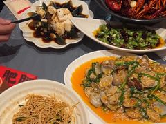 -肥肥虾庄·金牌油焖大虾(杨园滨江时代walk店)