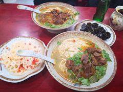 -金杨拉面王小吃面馆·牛三宝面·红烧牛肉粉
