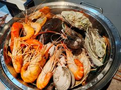 -渔纬港海鲜自助餐厅(湖里万达店)