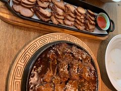 招牌田园火焰牛肋骨-蜜桃餐厅·伴山(湖滨商业街店)