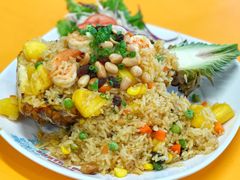 菠萝饭-班赞海鲜市场