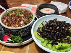 -雀舞云南菜(天津天河城购物中心店)