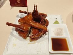 非遗红烧乳鸽-侨美食家·粤菜(体育西路店)