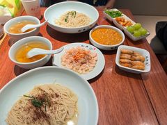 -裕兴记•蟹黄面馆(人民广场店)